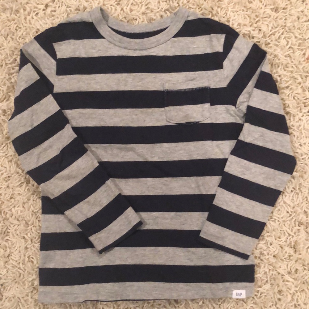 Gap long sleeve striped shirt size 5